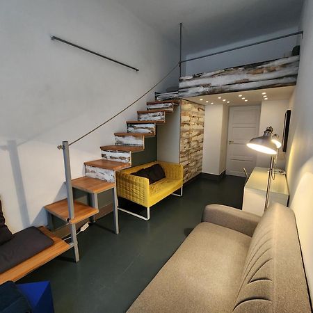 Modern Stylish 2 Bedroom Holiday Apartment ブダペスト エクステリア 写真