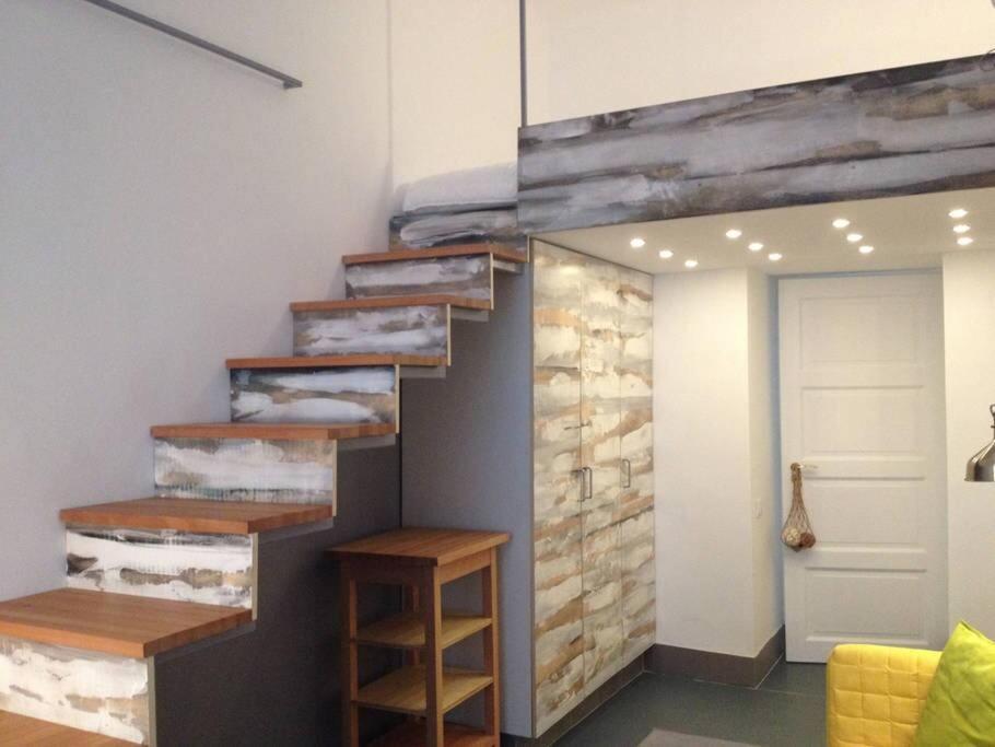 Modern Stylish 2 Bedroom Holiday Apartment ブダペスト エクステリア 写真