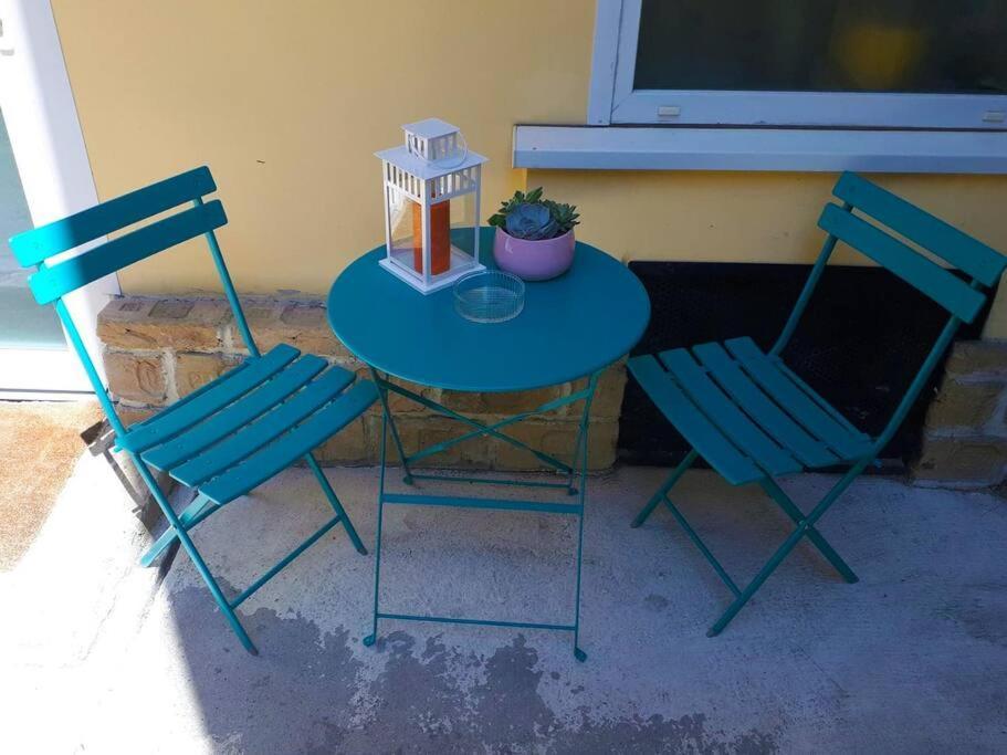 Modern Stylish 2 Bedroom Holiday Apartment ブダペスト エクステリア 写真