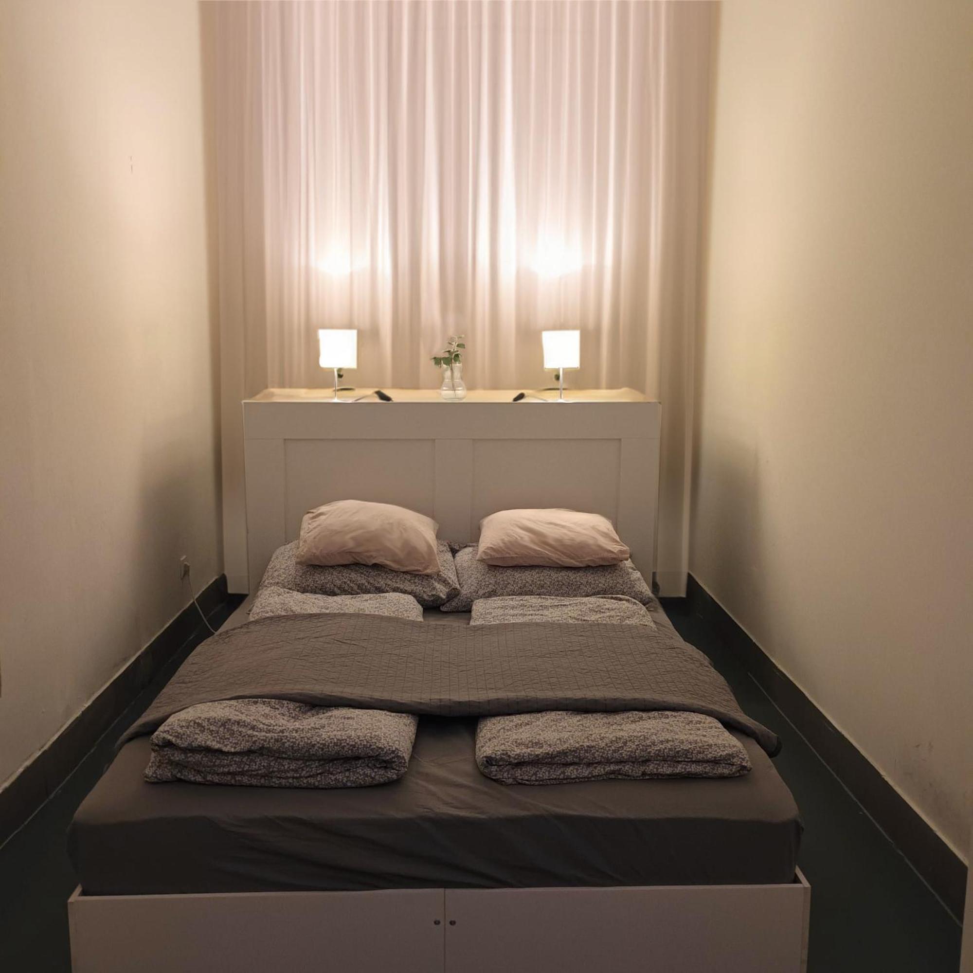 Modern Stylish 2 Bedroom Holiday Apartment ブダペスト エクステリア 写真